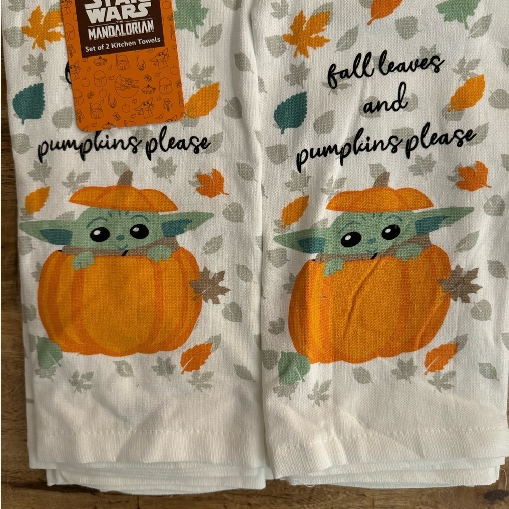 Star Wars Mandalorian Kitchen Towels - White 100% cotton Baby yoda NEW NWT 4 set